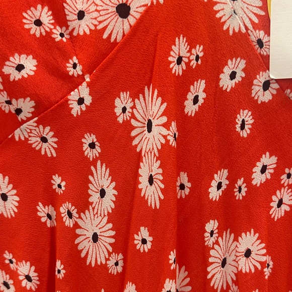 RIXO Red and White Floral Mini Dress - Picture 5 of 5